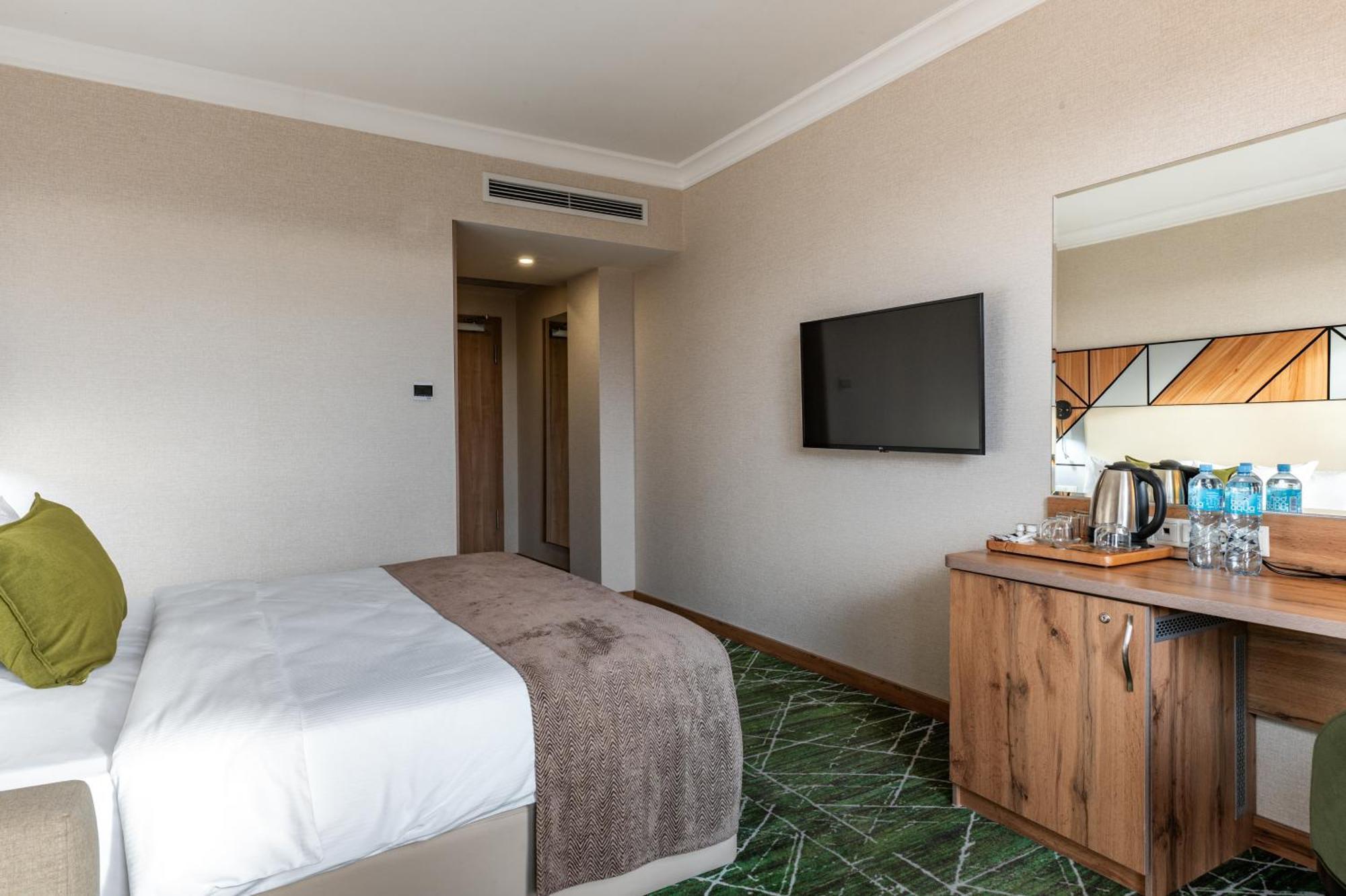 Hotel Wyndham Garden Burabay Extérieur photo
